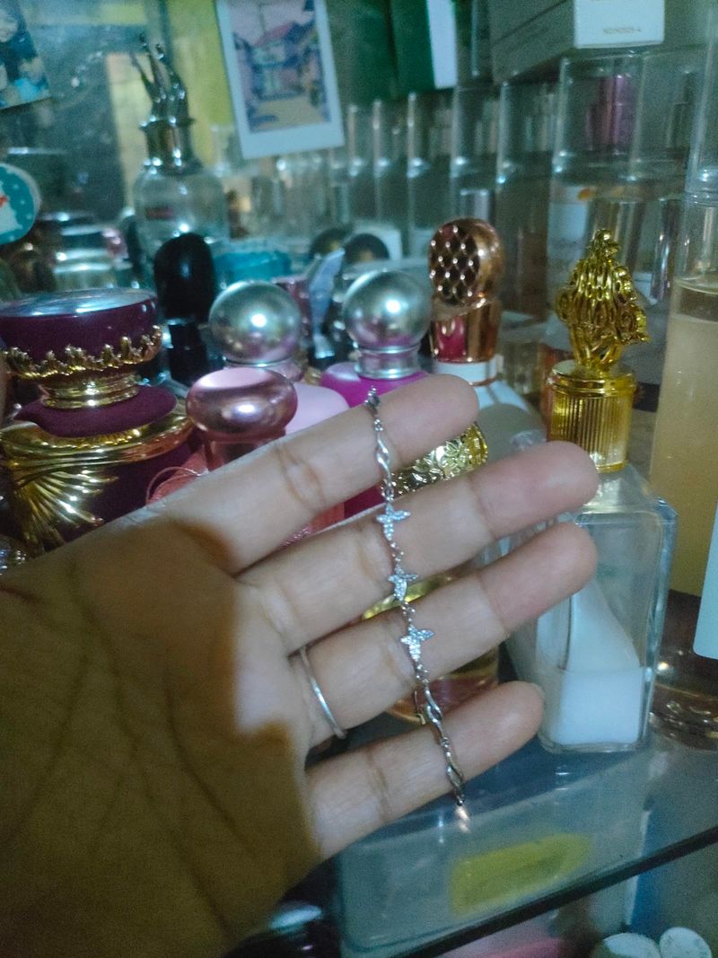 Gelang Dparis, foto 2