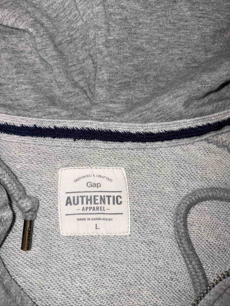 Gap Hoodie, foto 2