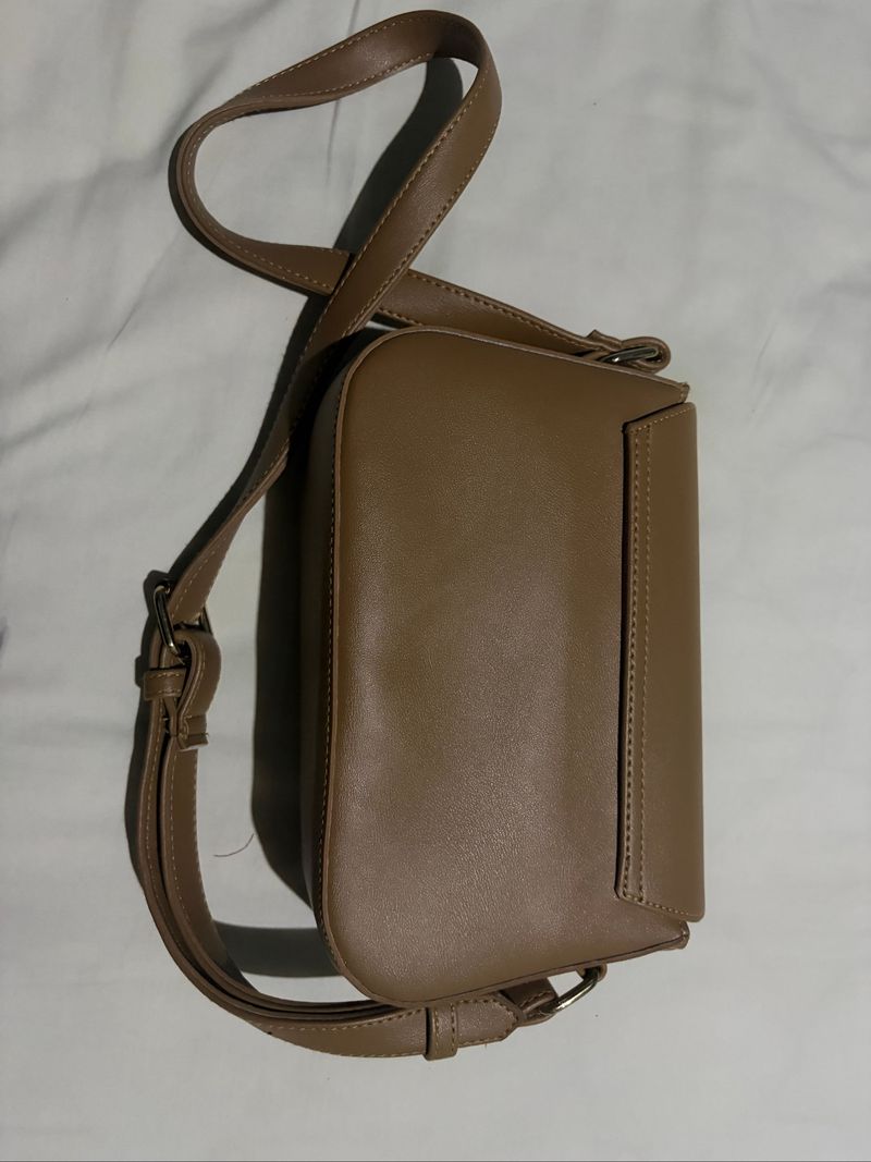 Tas Tellme, foto 2