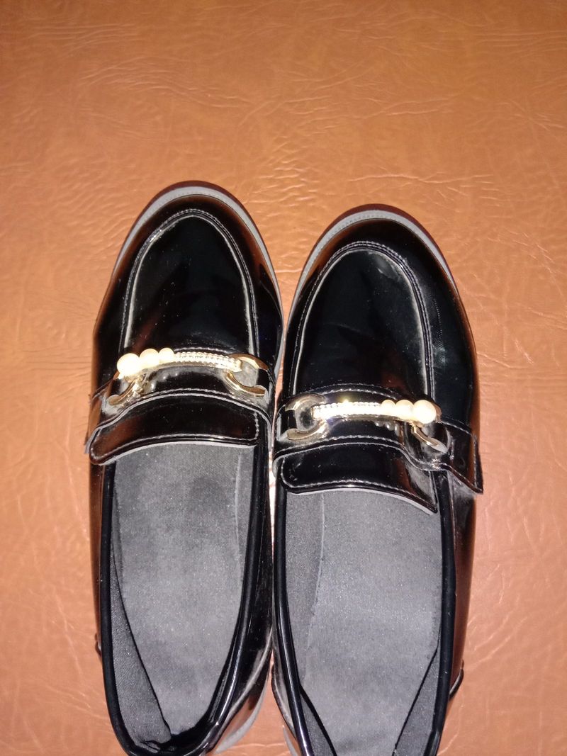 ⭐ black pearl loafers 🥾🌟, foto 2