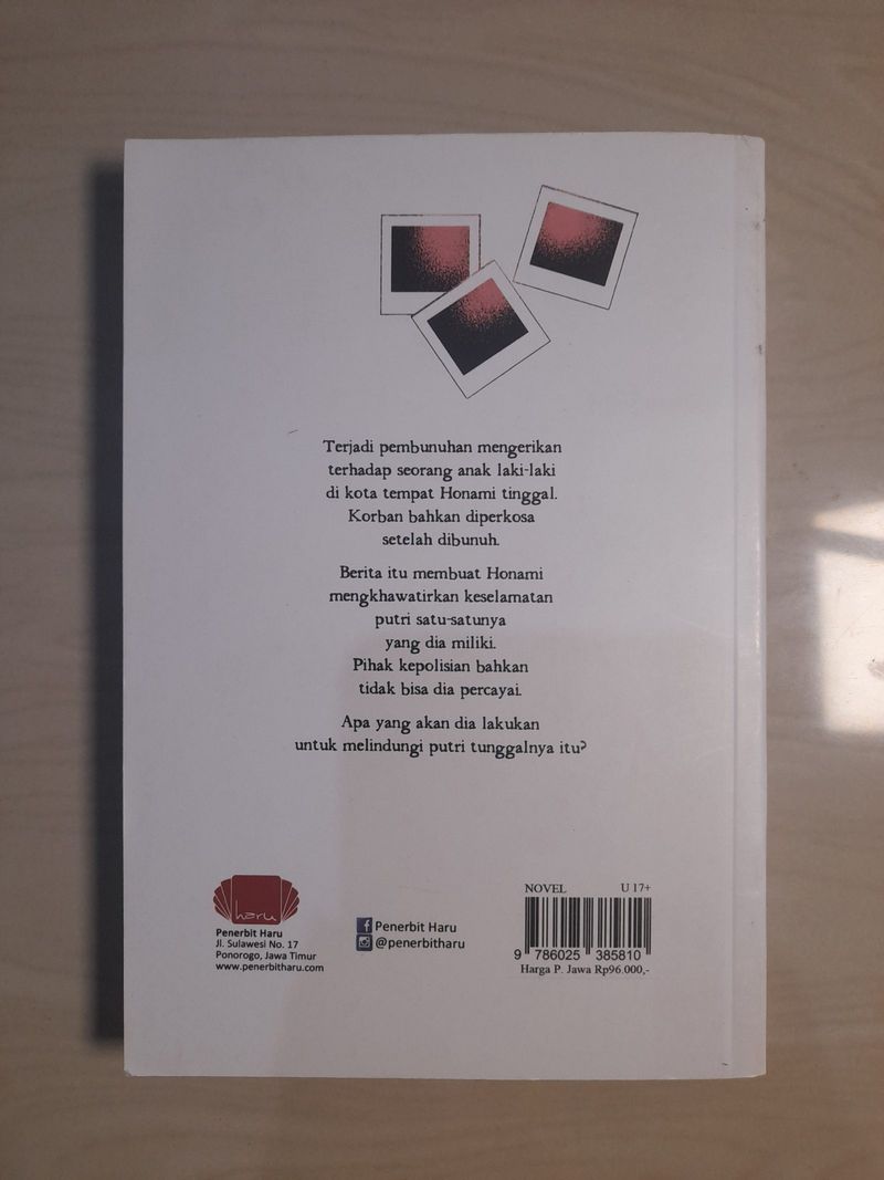 Buku Holy Mother, foto 2