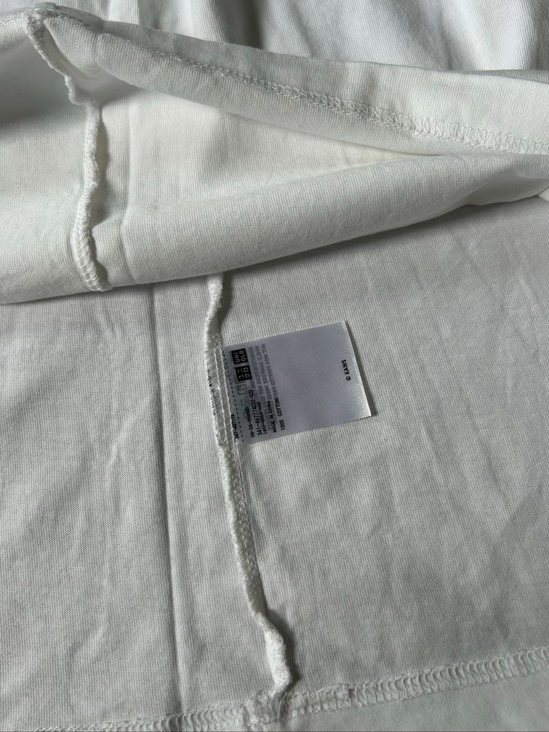 Kaos Uniqlo x Kaws, foto 6