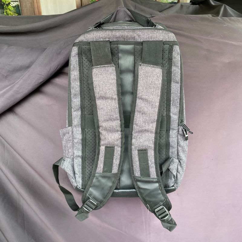 Lenovo legion recon gaming backpack, foto 2