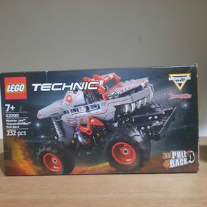Lego technic 232 pcs brand new