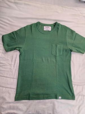 Pull&Bear Pocket T-Shirt Green – Size S