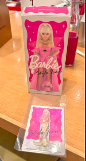 Popmart Barbie