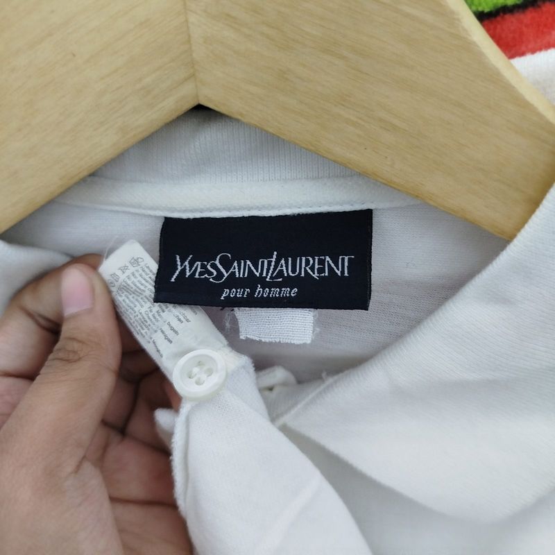 Yves Saint Lauren, foto 3