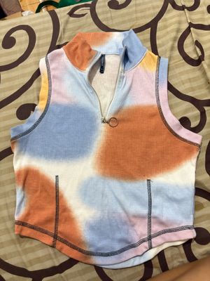 Pastel Half Zip Croptop