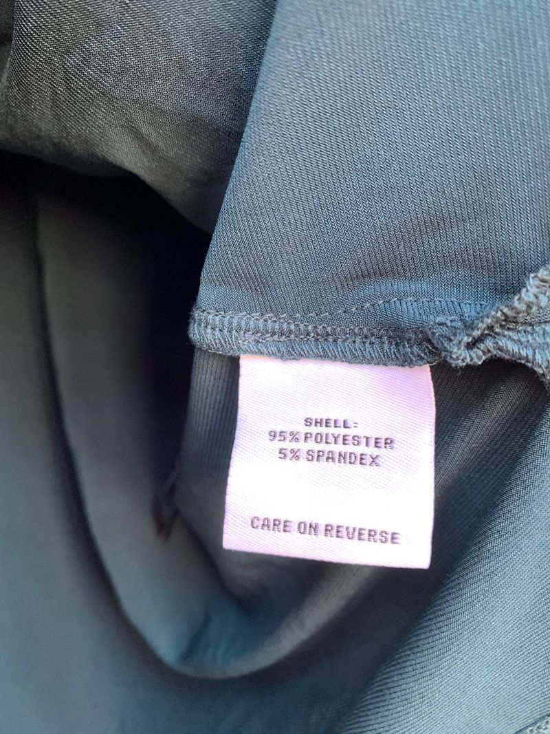 Atasan Calvin Klein, foto 4