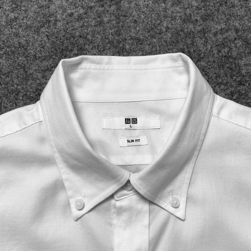 Kemeja Uniqlo Slim Fit Putih, foto 3