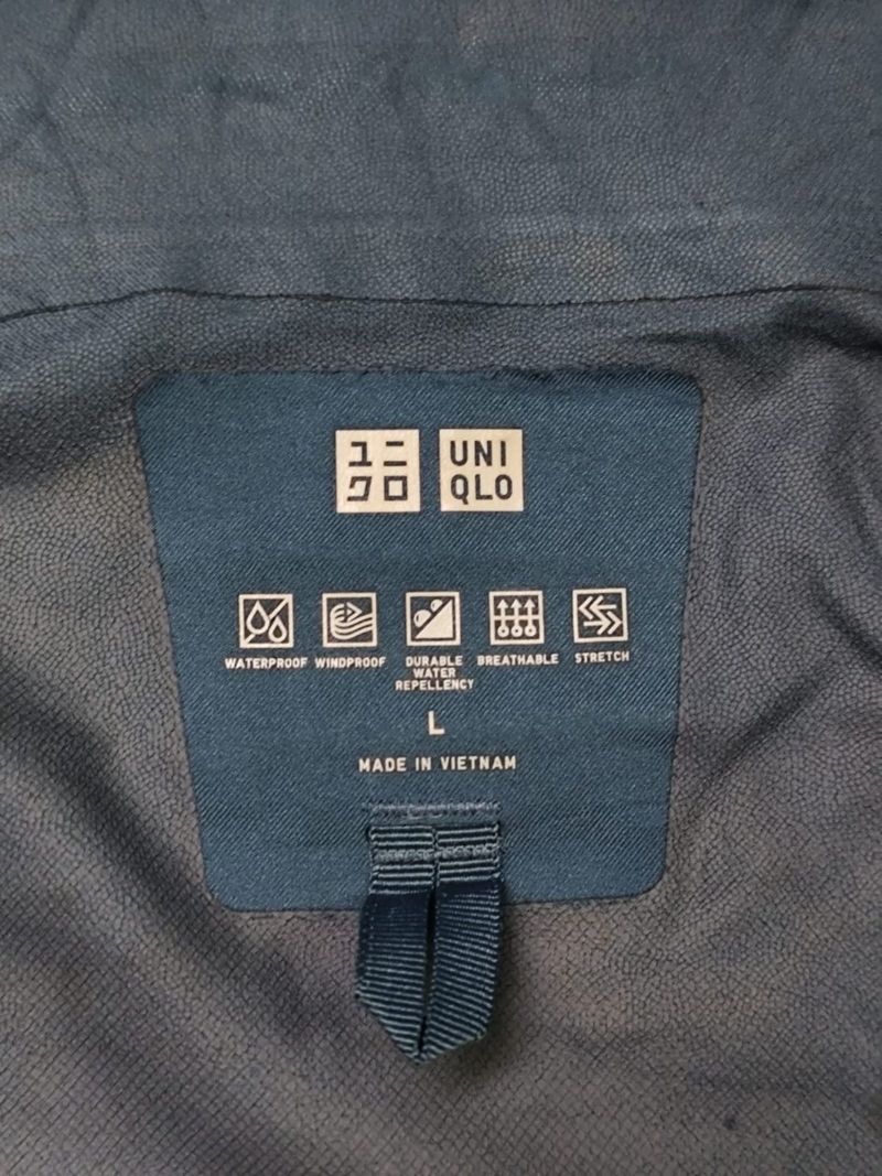 UNIQLO block tech Biru muda, foto 2
