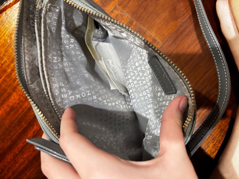Kate spade grey crossbody, foto 5
