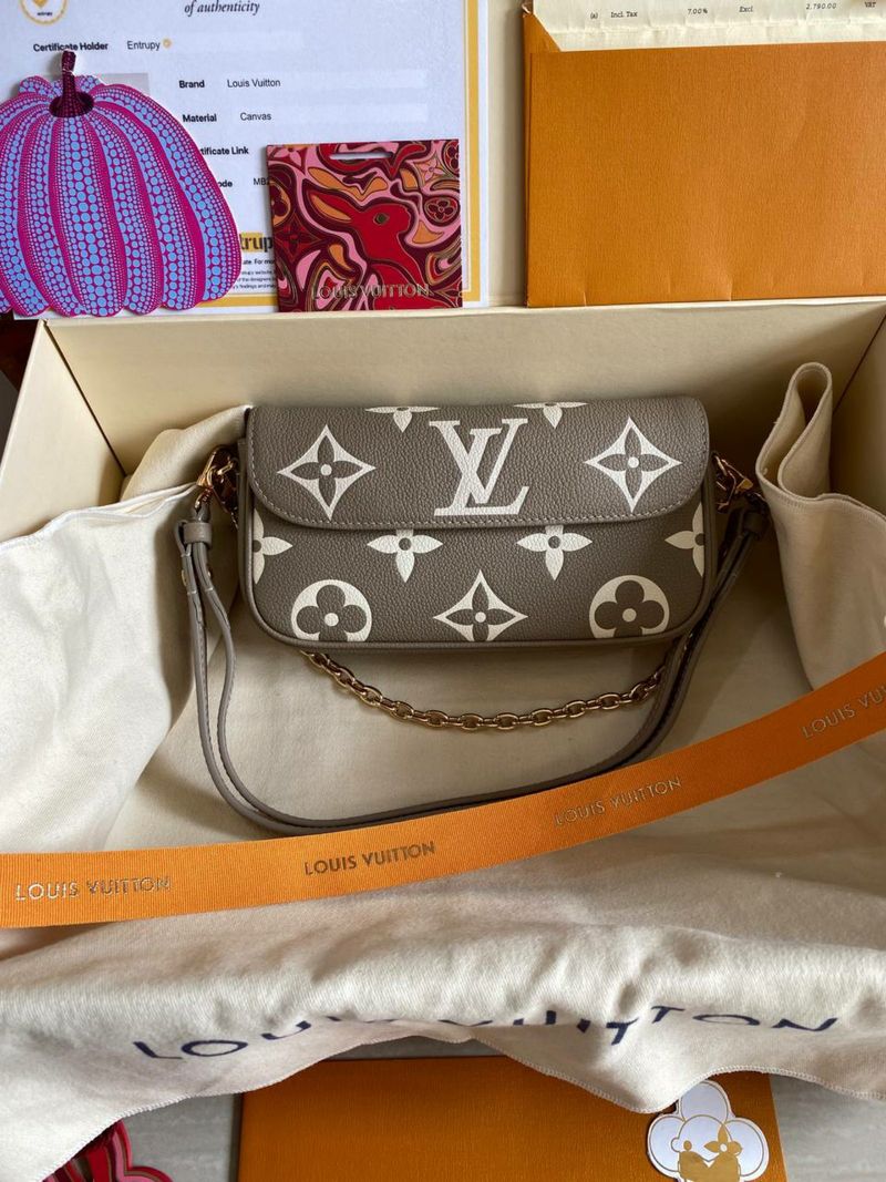 Nego Preloved Wallet on Chain Ivy Bicolor Monogram Empreinte, foto 2