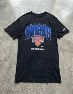 NBA KNICKS T-SHIRT