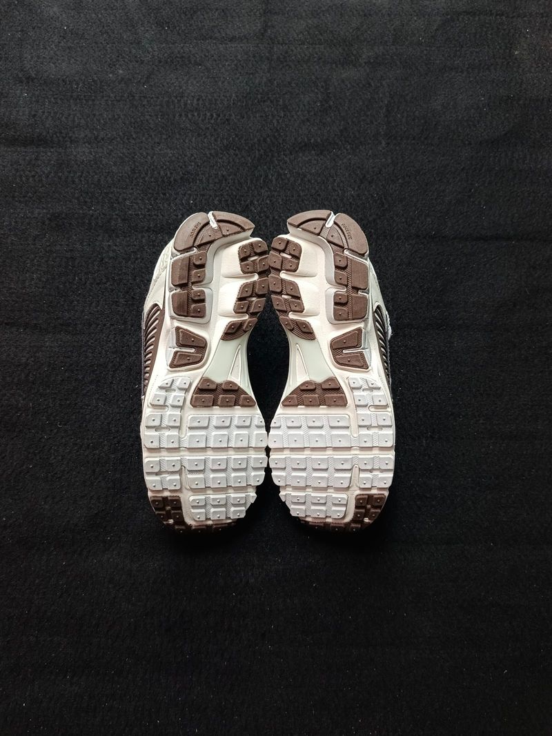 Nike Zoom Vomero 5 Light Bone Sesame, foto 5