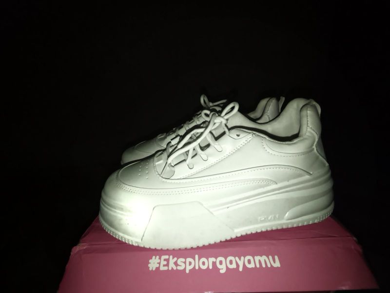 sepatu Pvn, foto 6