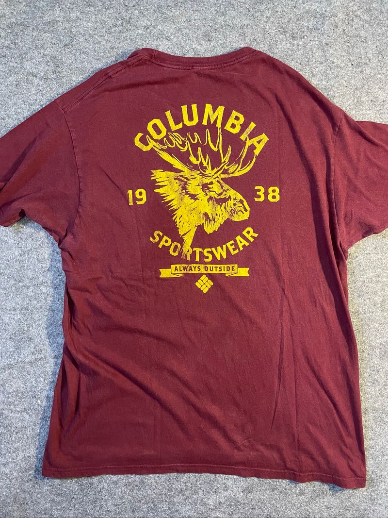 T Shirt Columbia Art, foto 2