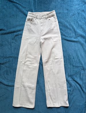 Celana jeans divided size 34