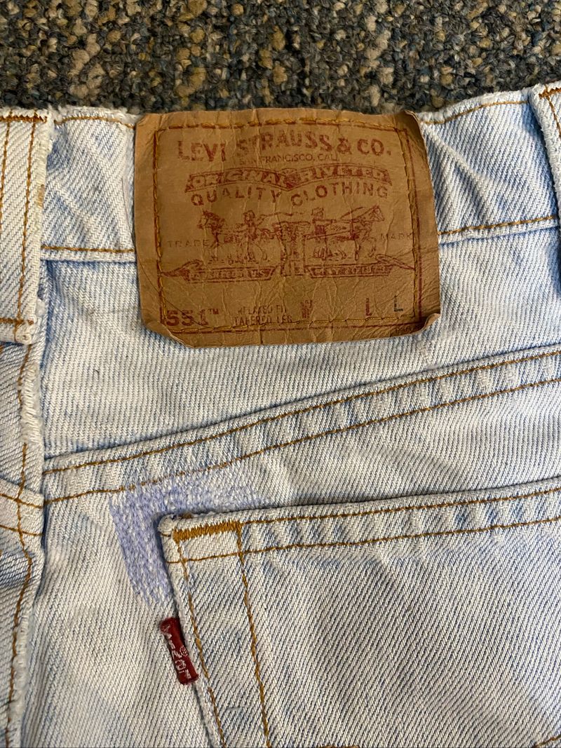 celana pendek levis 551, foto 4