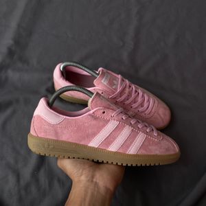 Adidas Indie Casual Sneakers Wanita tan pink