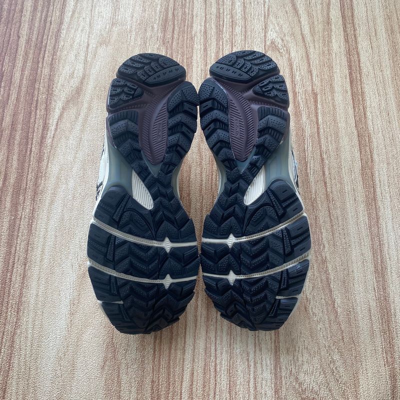 Asics Casual Sneakers Pria silver black, foto 6