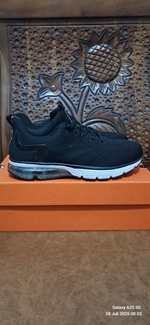 Sepatu running Nike Air Max Alpha Trainer