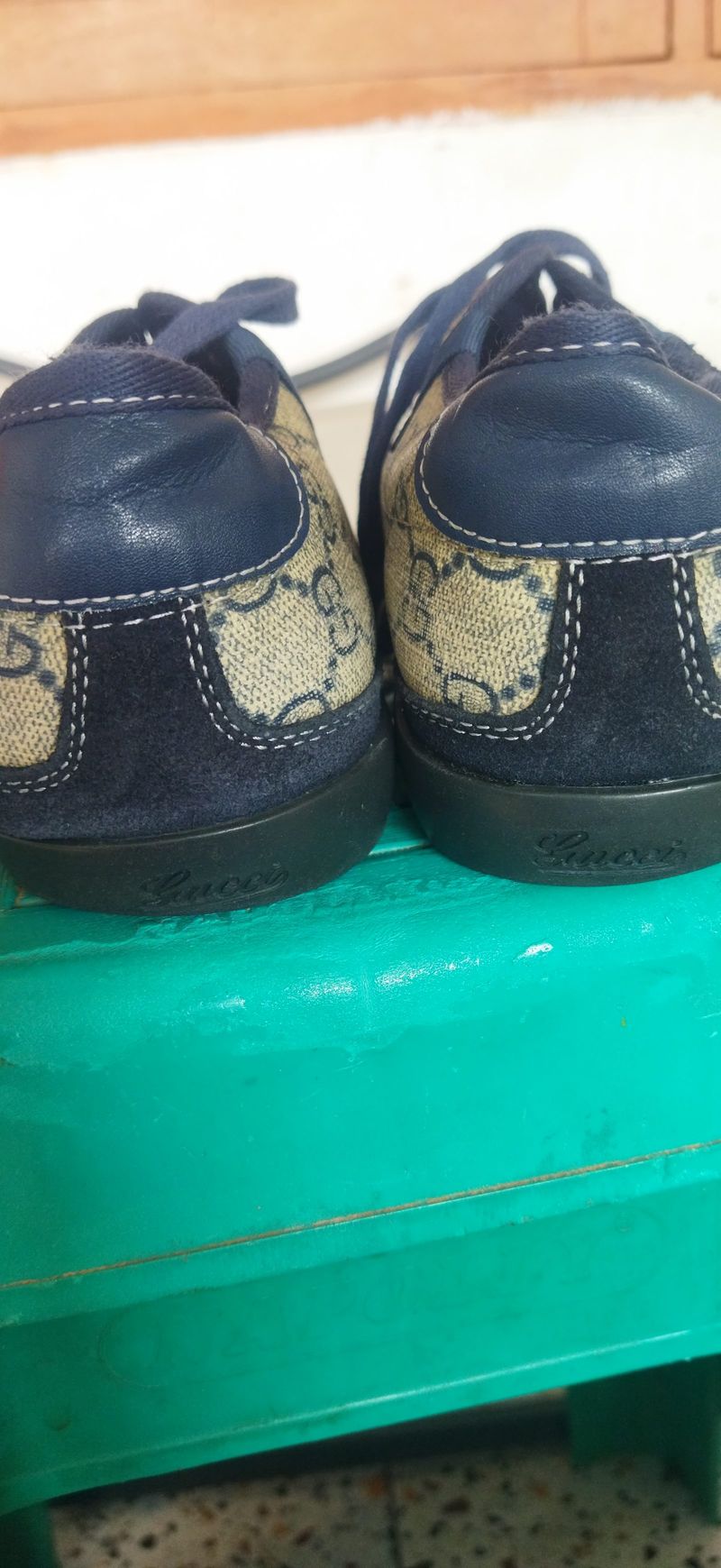 Sepatu sneaker pria Gucci, foto 2