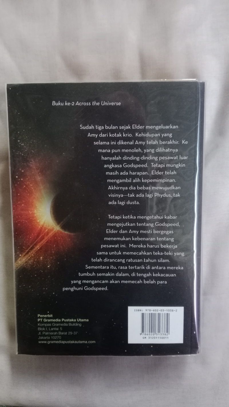 A Million Suns by Beth Revis, foto 5