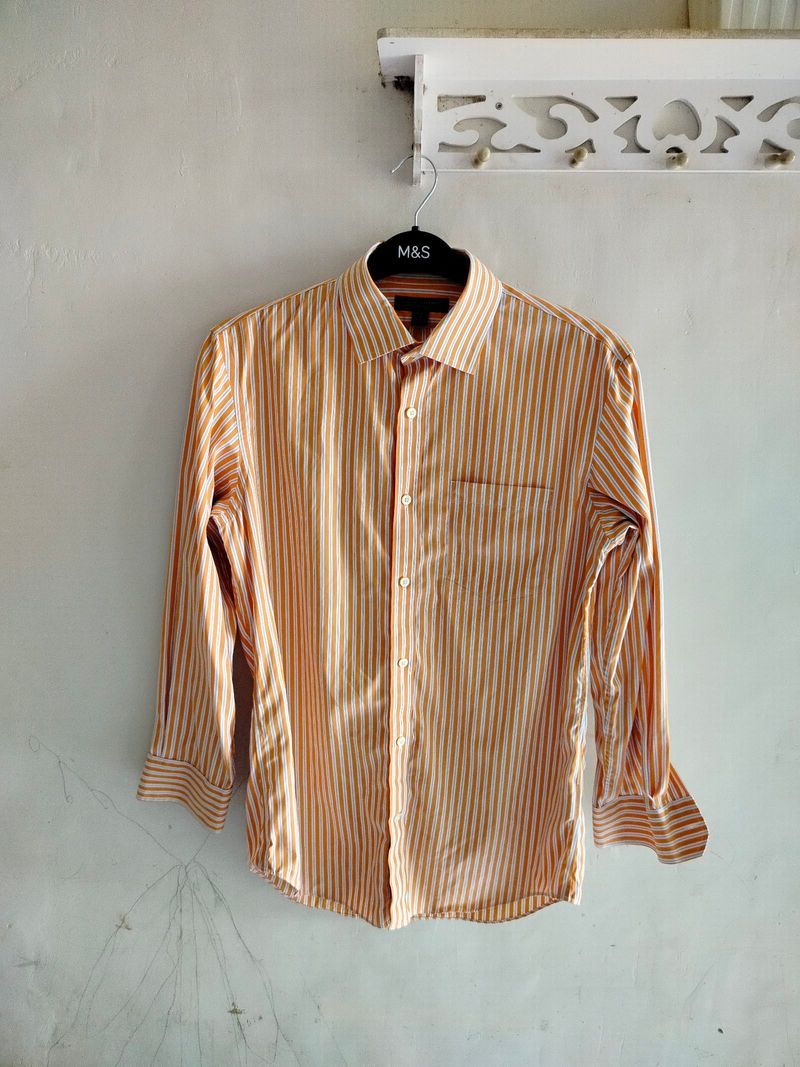 banana repuplic SIZE M  kemeja pria, foto 2