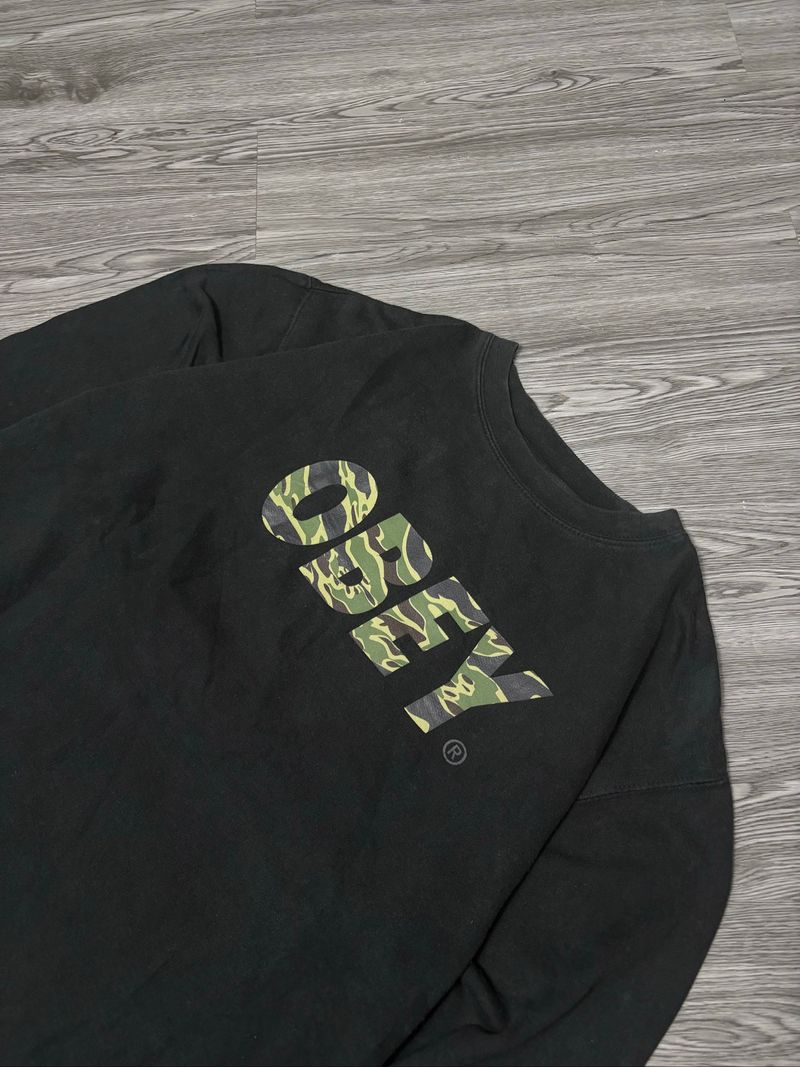 CREWNECK OBEY CAMO FONT, foto 2