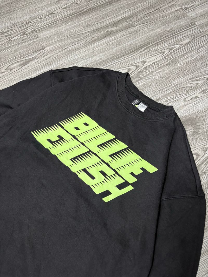 CREWNECK H&M BILLIE EILISH, foto 2