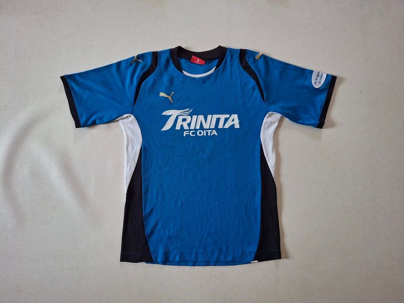 JERSEY BOLA FC OITA TRINITA ORIGINAL 100% - Preloved