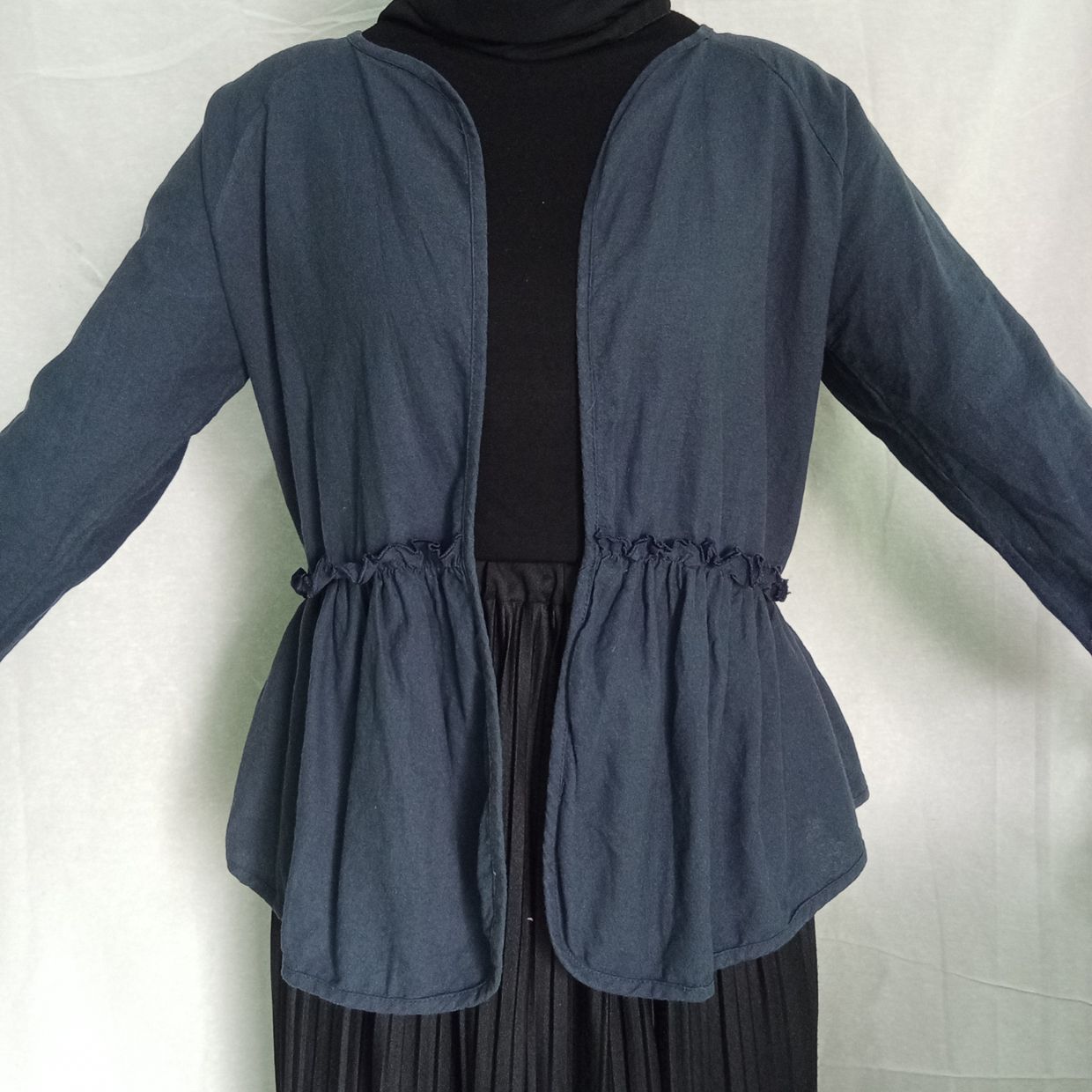 Material : Linen Rami Panjang :