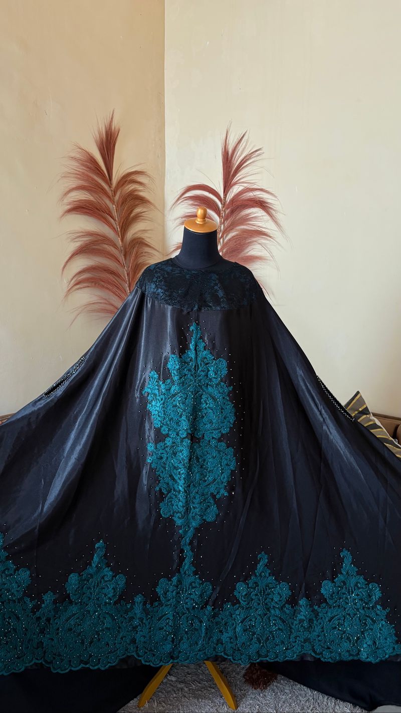 gaun black, foto 2