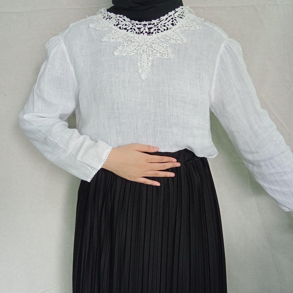 Material : Linen Panjang : 70cm
