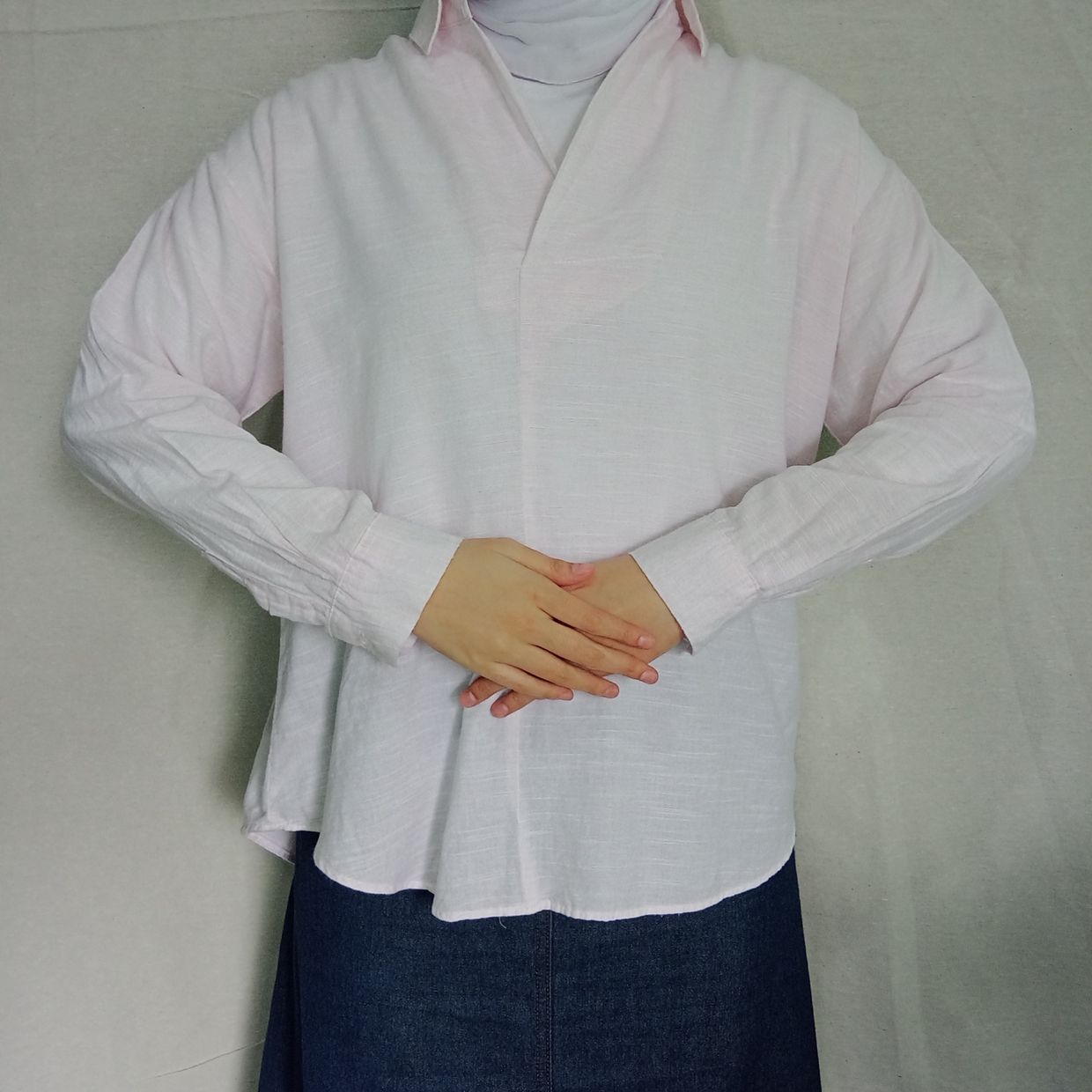 Material : Katun Panjang : depan