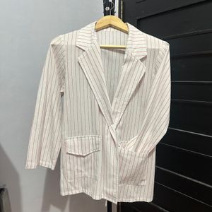Blazer putih