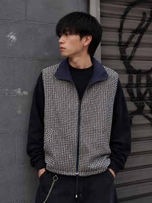 Vest motif