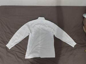 White Shirt No Brand