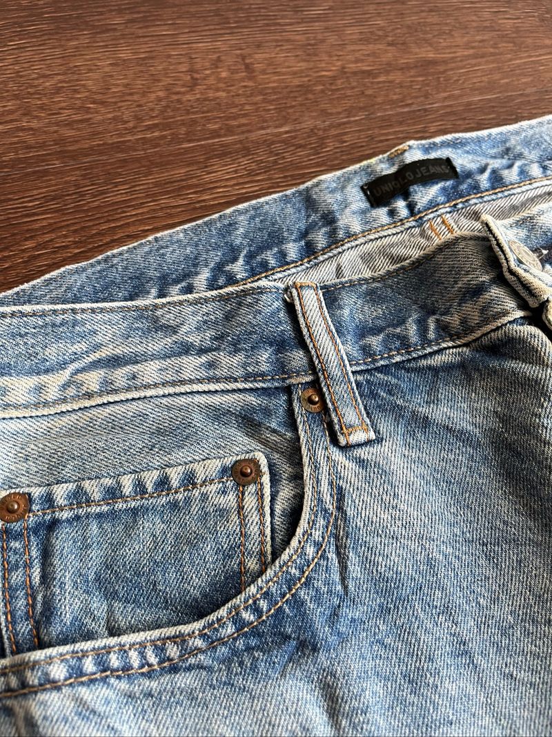 Uniqlo Light Blue Jeans, foto 3