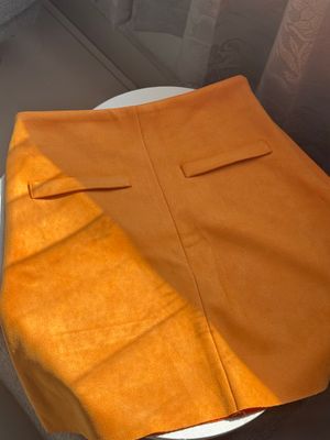 mini skirt