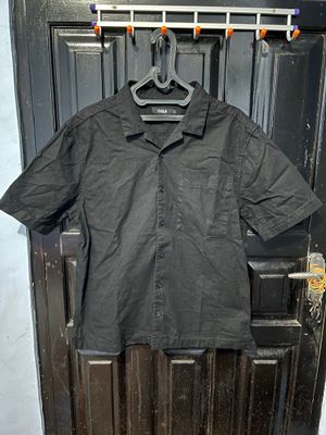 Kemeja Cole Hitam
