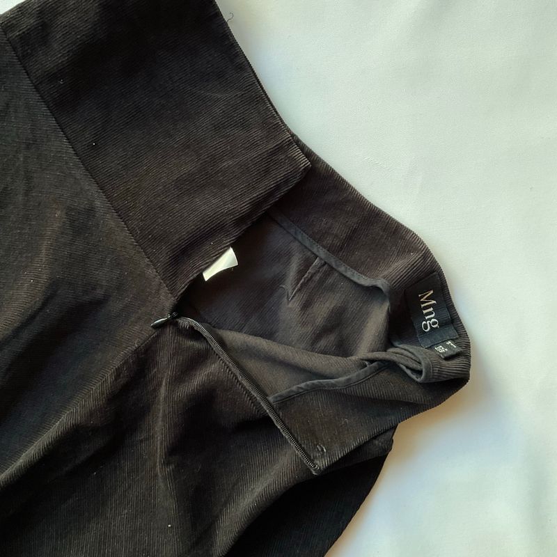 ⭐️MNG Black Corduroy Skirt⭐️, foto 4