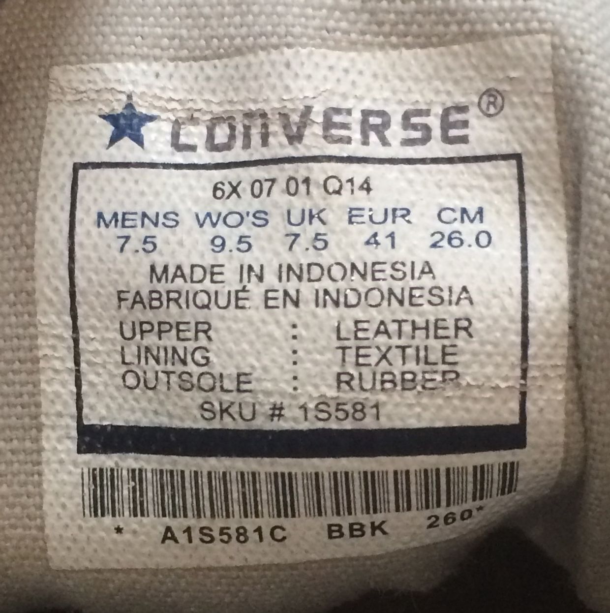 Converse Leather I Robot Kondisi sesuai, foto 3