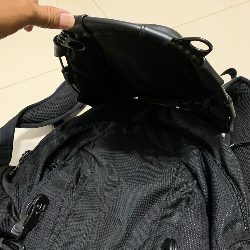 Oakley Kitchen Sink Full Black Bagpack, foto 4