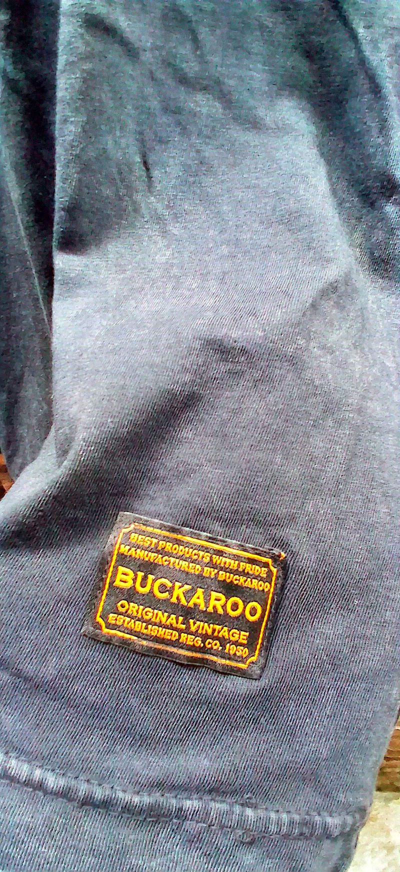 Kaos hitam santai, foto 4