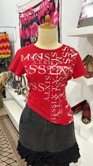 Vintage Y2K T-shirt Wanita red