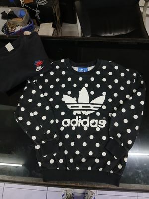 Adidas big logo polkadot