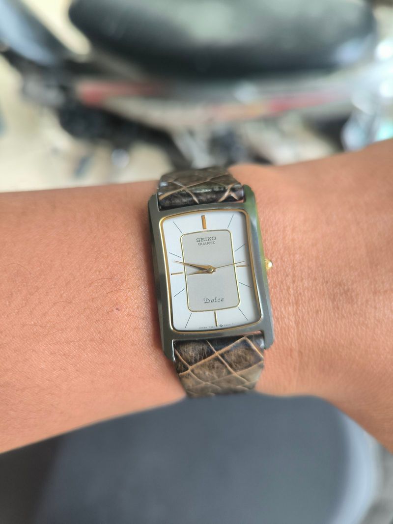 Jam Vintage Seiko Dolce Ceramic Case 1980's, foto 3