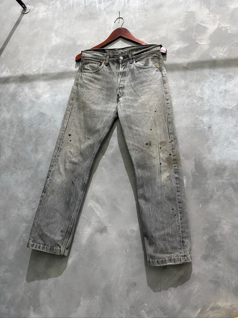 90s Thrashed Levi’s 501 Straight Cut Unsound Rags Jeans, foto 2